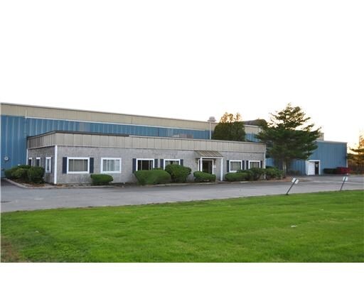 305-307 Oliphant Ln, Middletown, RI for sale Primary Photo- Image 1 of 1