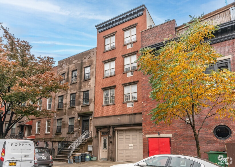 130 Degraw St, Brooklyn, NY for sale - Building Photo - Image 3 of 18