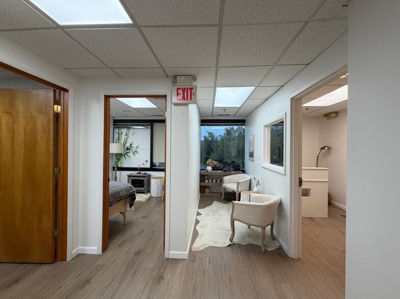 37 Congers Rd, New City, NY for lease - Building Photo - Image 1 of 15