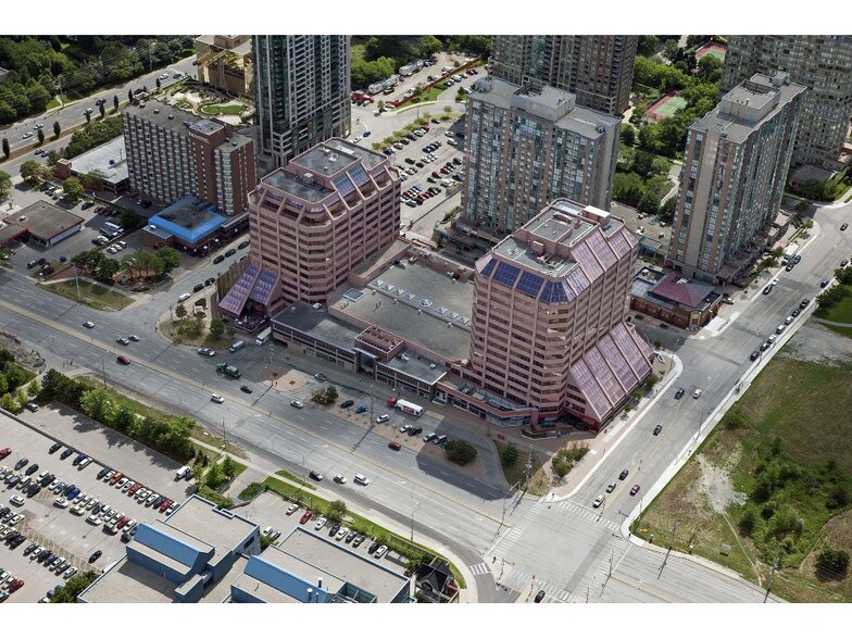 90 Burnhamthorpe Rd W, Mississauga, ON for sale - Building Photo - Image 1 of 1