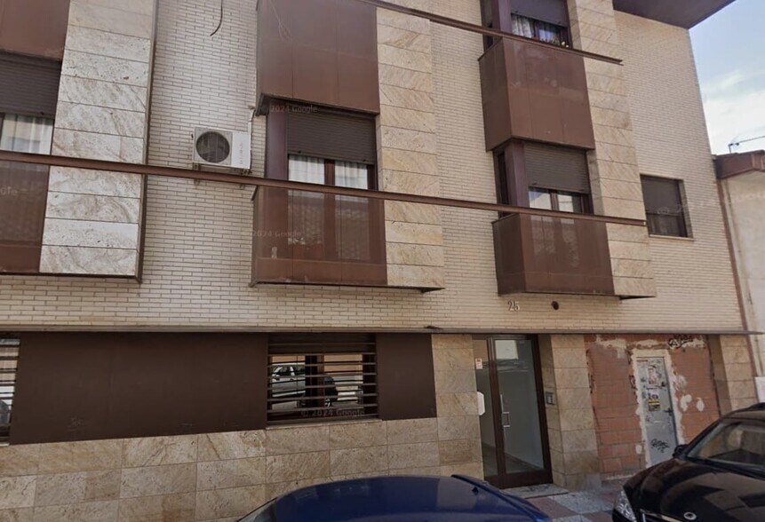 Calle Real, 25, Miguelturra, Ciudad Real for sale - Primary Photo - Image 1 of 2