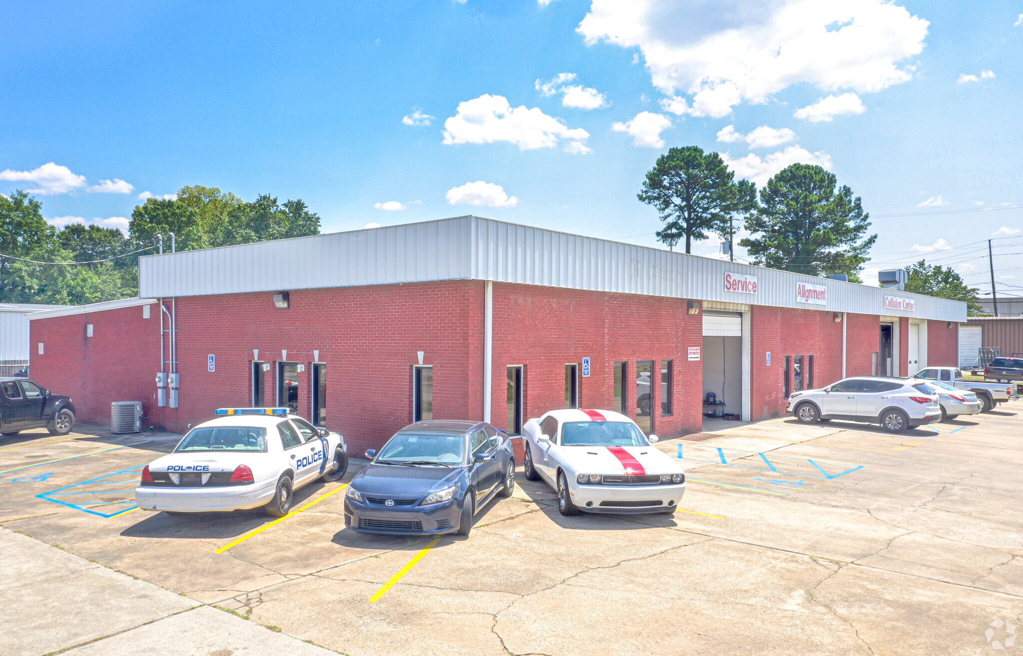 715 Brooklane Dr, Bessemer, AL, 35023 Auto Repair Property For Sale