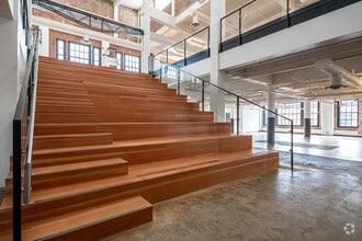 701 Washington Ave N, Minneapolis, MN for lease Interior Photo- Image 2 of 12