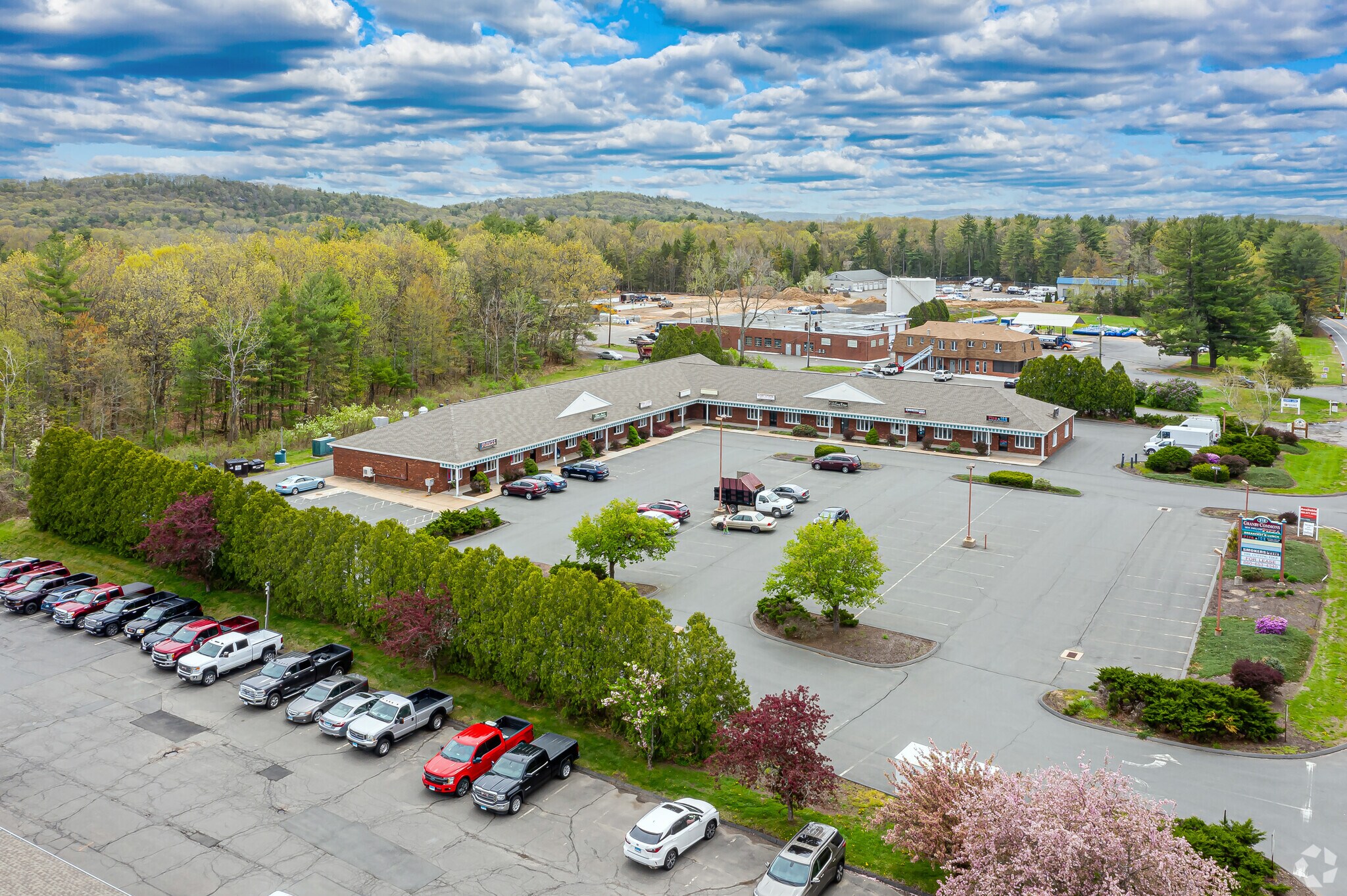 518 Salmon Brook St, Granby, CT 06035 Retail for Lease