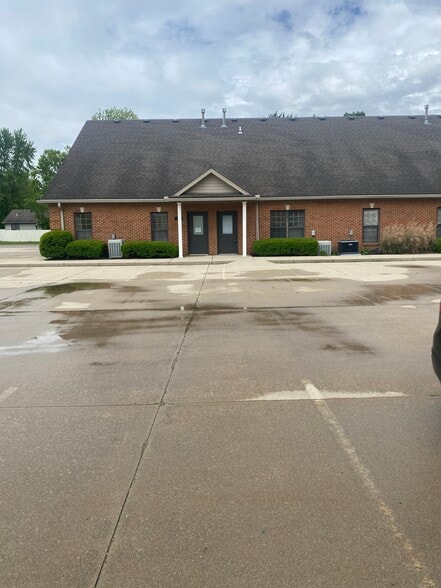 1200-1206 Archer Dr, Troy, OH for lease - Building Photo - Image 3 of 14