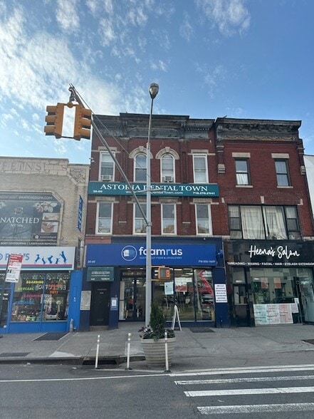 3060 Steinway St, Astoria, NY for sale - Building Photo - Image 1 of 37