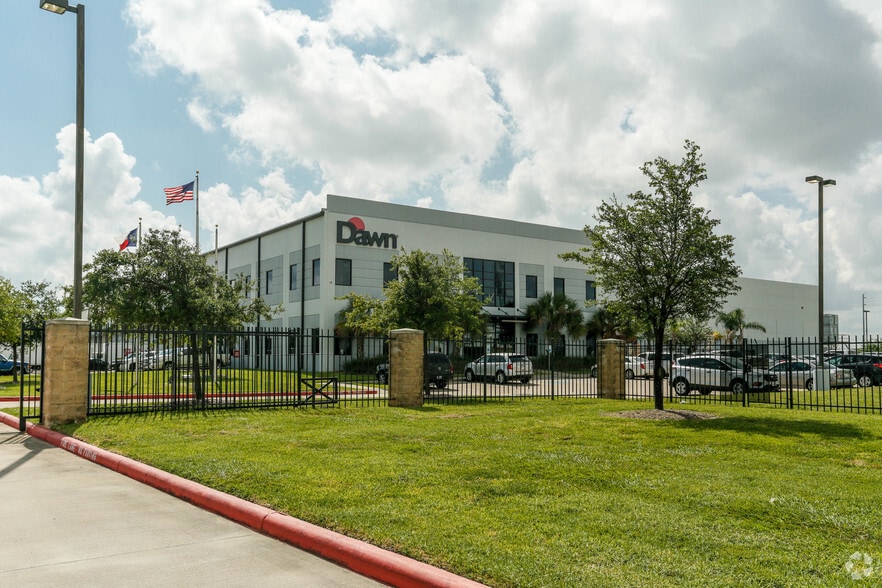 5750 Brittmoore Rd, Houston, TX for sale - Primary Photo - Image 1 of 1