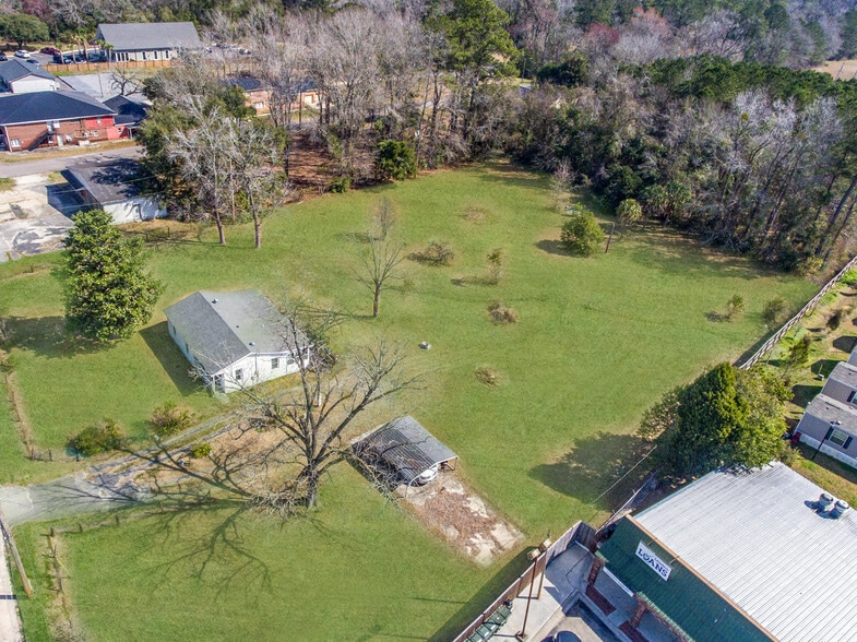 126 N Highway 52, Moncks Corner, SC for sale - Primary Photo - Image 1 of 18