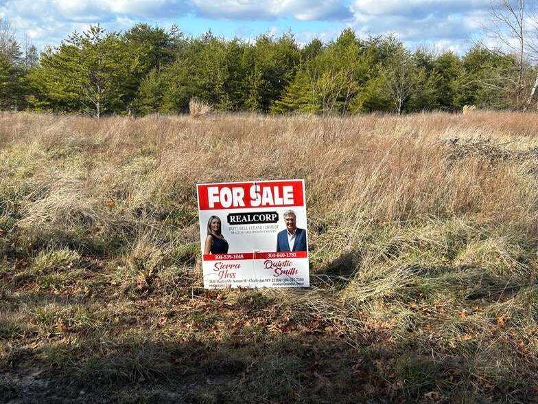 Curtis Price Blvd, Charleston, WV for sale - Building Photo - Image 2 of 5