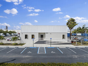 12800 NW 113th Ct, Medley, FL for lease Building Photo- Image 2 of 7