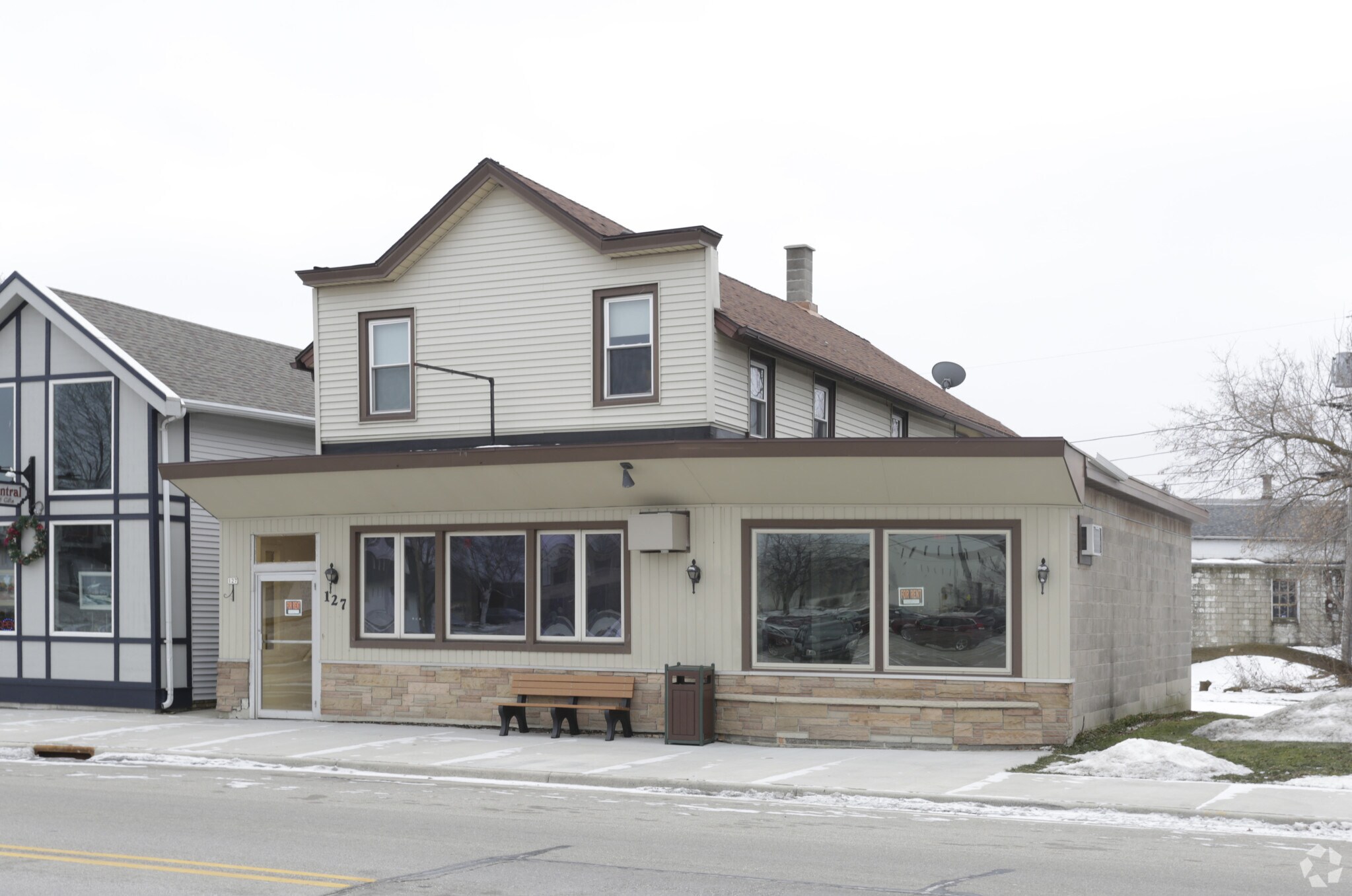 127 Main St, Kewaskum, WI for sale Primary Photo- Image 1 of 1