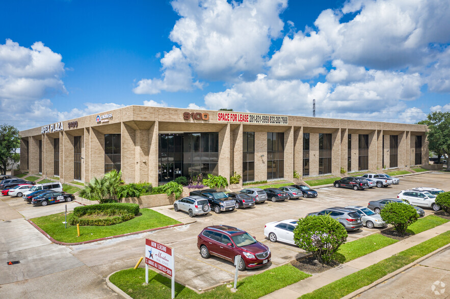 9100 Southwest Fwy, Houston, TX for lease - Building Photo - Image 1 of 5