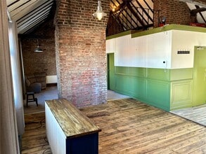 1-5 Warstone Ln, Birmingham for lease Interior Photo- Image 2 of 5