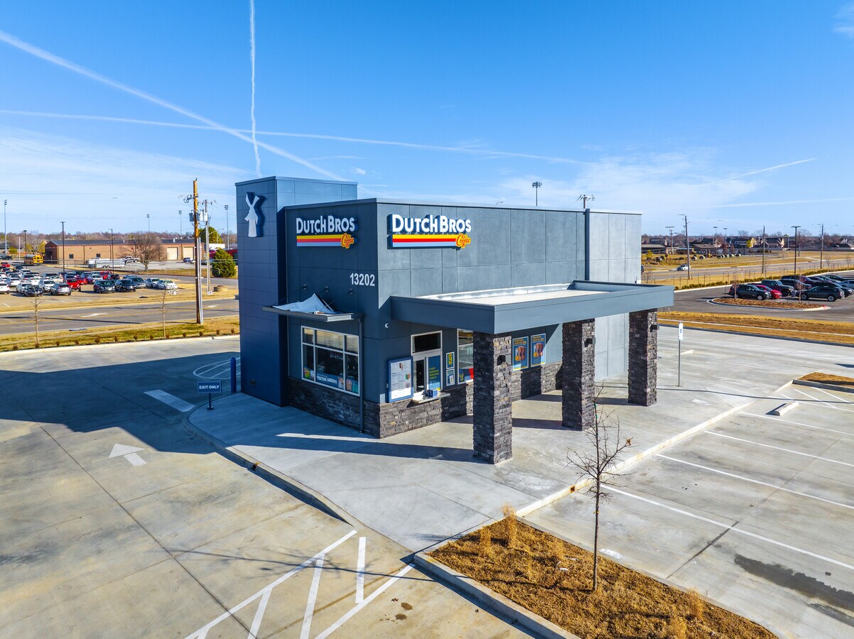 12942 86th St, Owasso, OK 74055 Dutch Bros Coffee