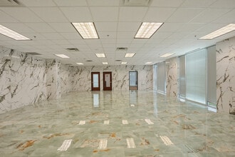 1707 Market Place Blvd, Irving, TX for lease Interior Photo- Image 1 of 1