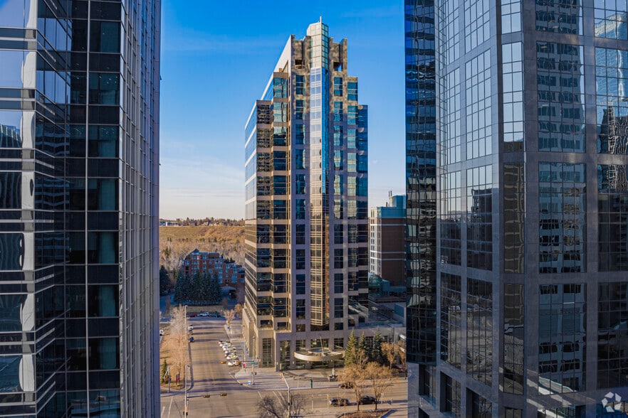 440 2nd Ave SW, Calgary, AB for lease - Building Photo - Image 3 of 13