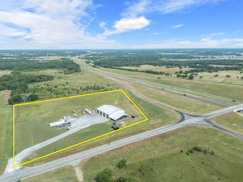 1393 N FM 1752, Savoy, TX for sale - Aerial - Image 1 of 73