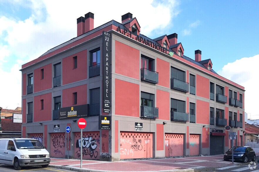 Multifamily in Collado Villalba, Madrid for sale - Primary Photo - Image 1 of 2