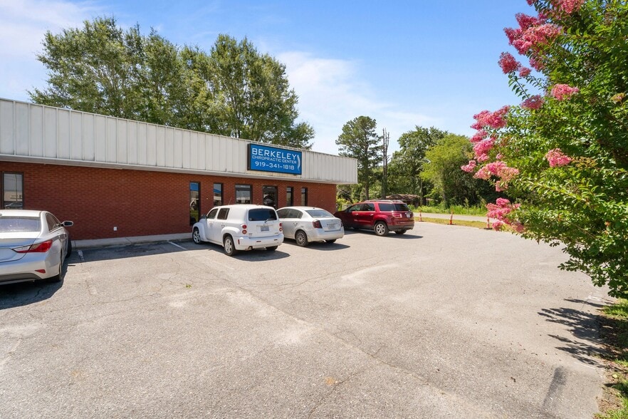2902 Central Heights Rd, Goldsboro, NC for sale - Building Photo - Image 3 of 42