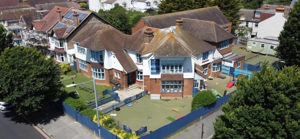 195 New Church Rd, Hove for sale - Primary Photo - Image 1 of 1