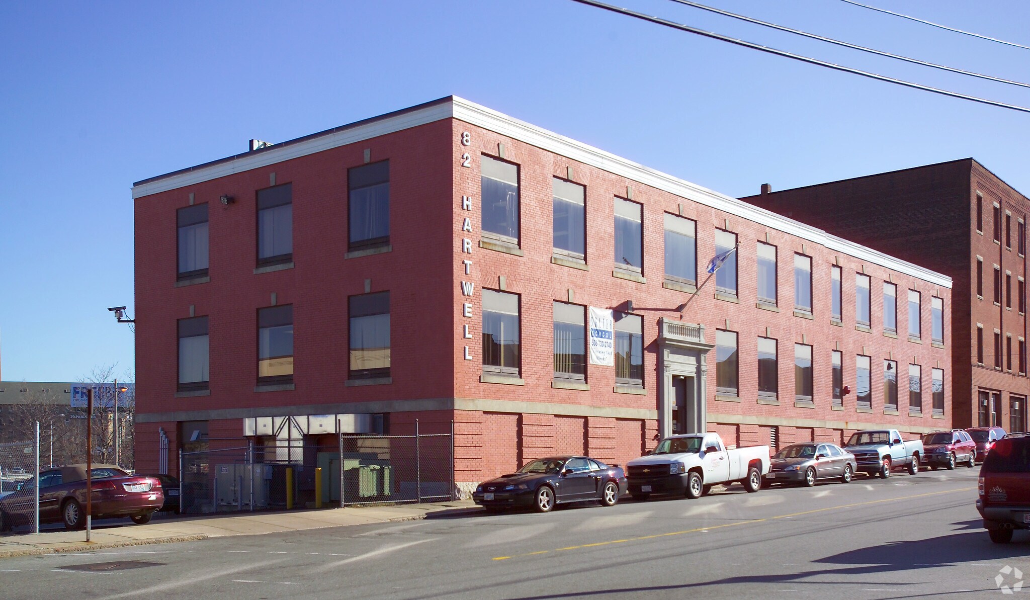 82 Hartwell St, Fall River, MA for sale Primary Photo- Image 1 of 1