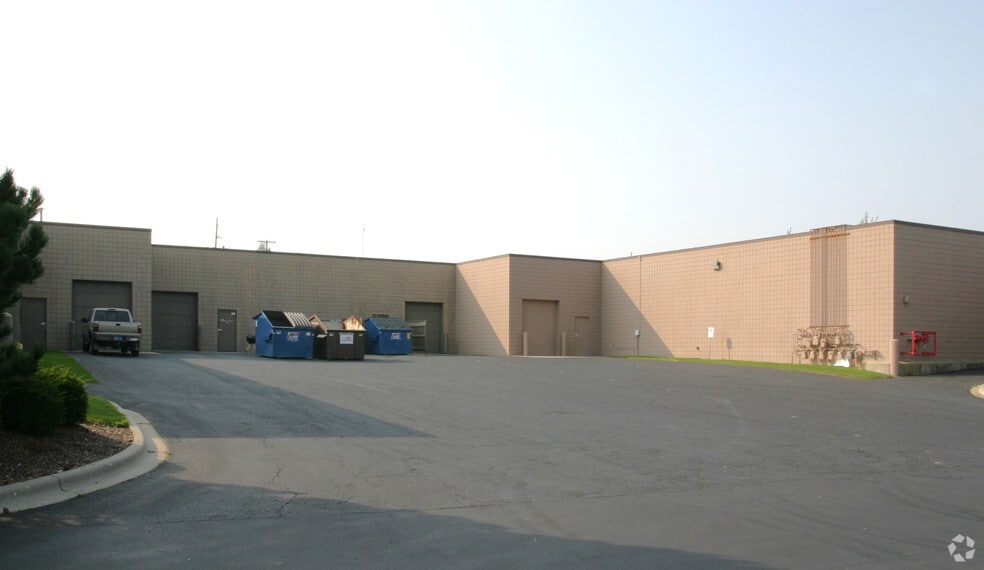 4665 44th St SE, Grand Rapids, MI for lease - Building Photo - Image 1 of 1