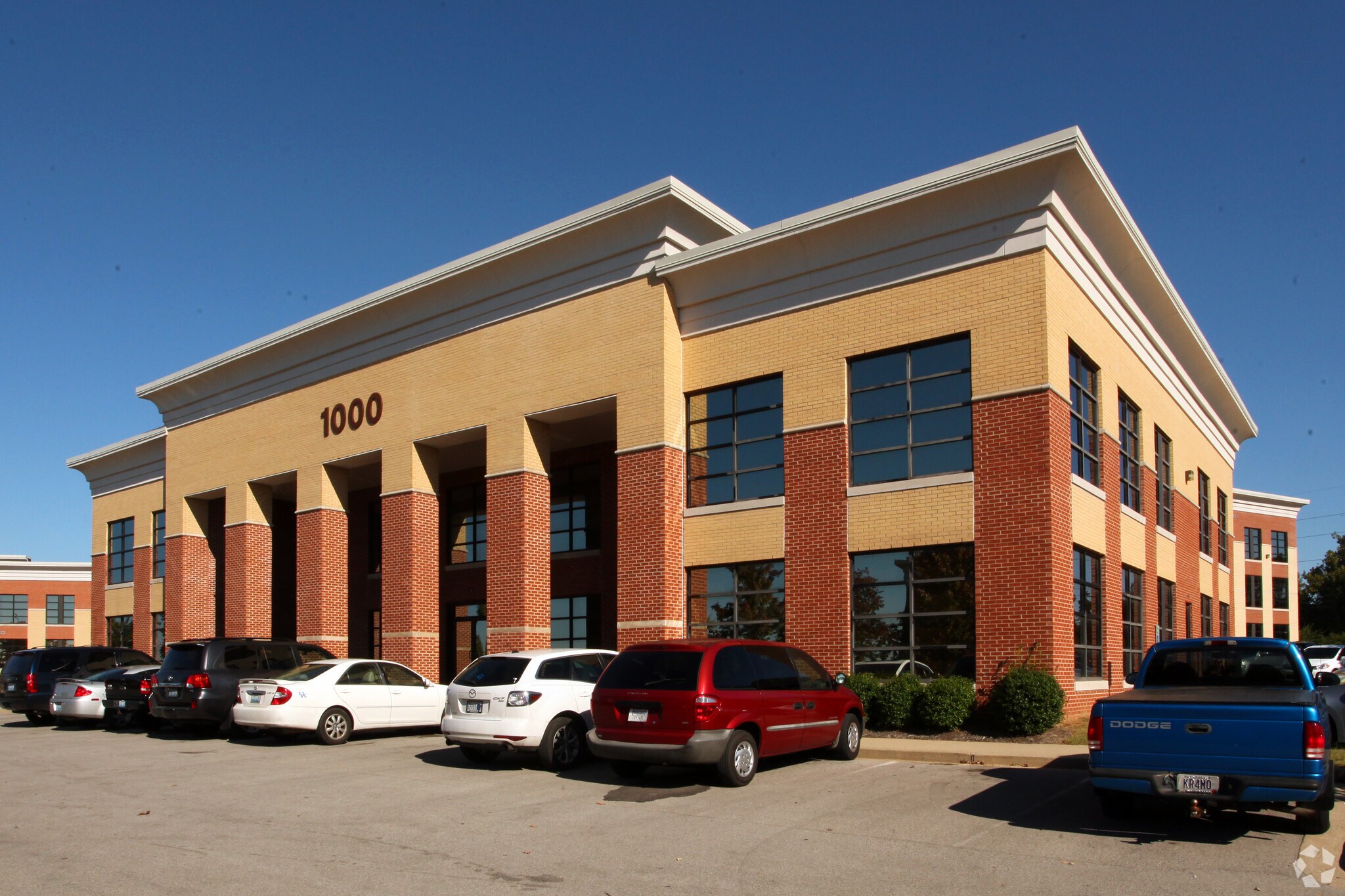 1000 Monarch St, Lexington, KY for sale Primary Photo- Image 1 of 1