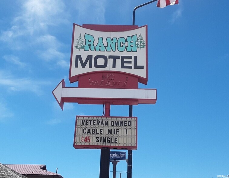 80 N State St, Salina, UT for sale - Primary Photo - Image 1 of 1