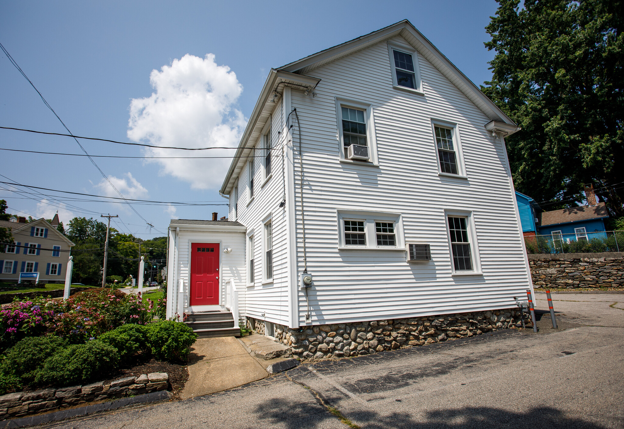 83 Town St, Norwich, CT for sale Primary Photo- Image 1 of 12