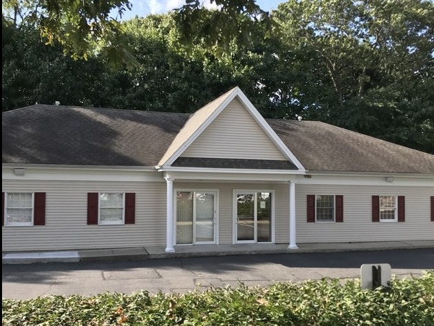 500 Hallock Ave, Port Jefferson Station, NY for sale - Building Photo - Image 1 of 1