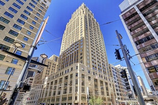 The Jones on Main - Pub