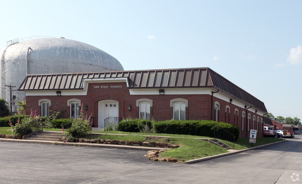 6767 E Washington St, Indianapolis, IN for lease - Building Photo - Image 3 of 3