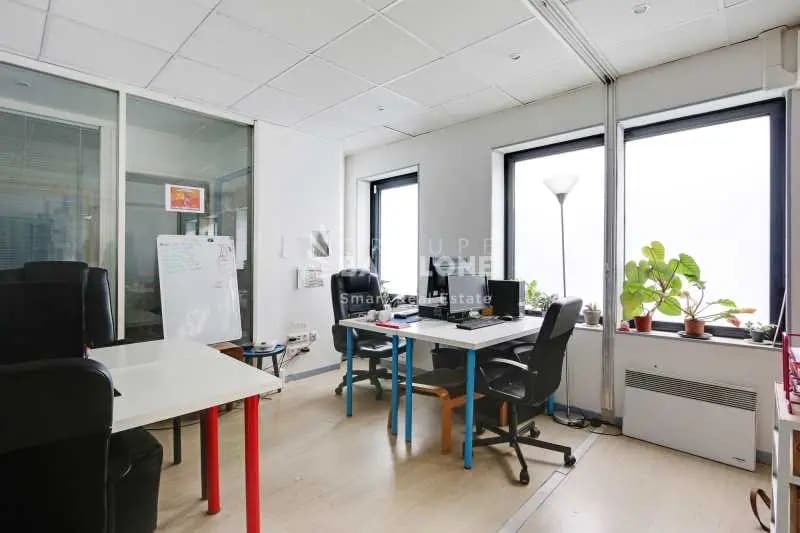 168-170 Rue Victor Hugo, Levallois-Perret for sale - Interior Photo - Image 3 of 12