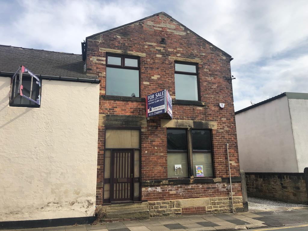59 Bank St, Ossett for sale Building Photo- Image 1 of 1
