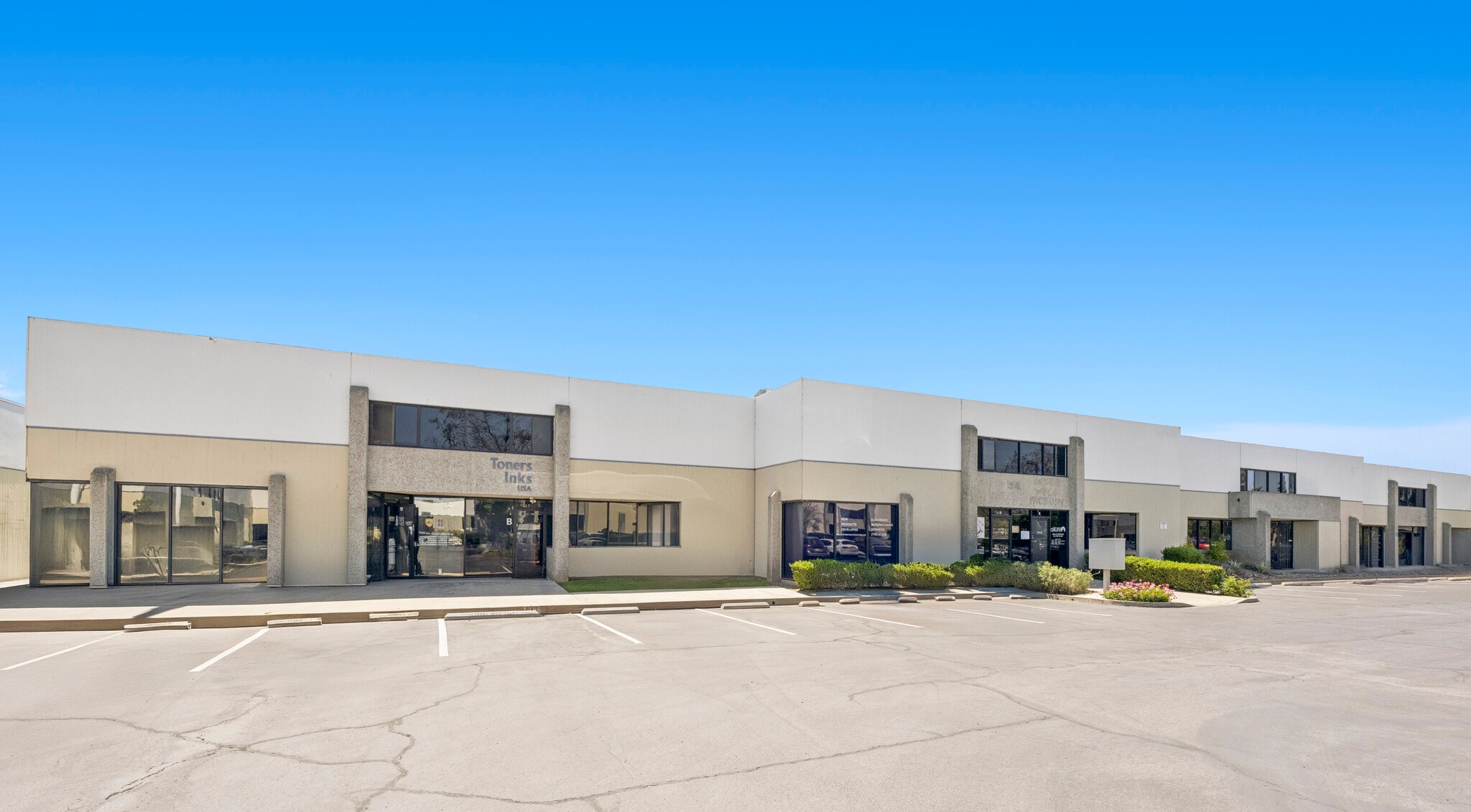1195 Linda Vista Dr, San Marcos, CA for sale Building Photo- Image 1 of 9