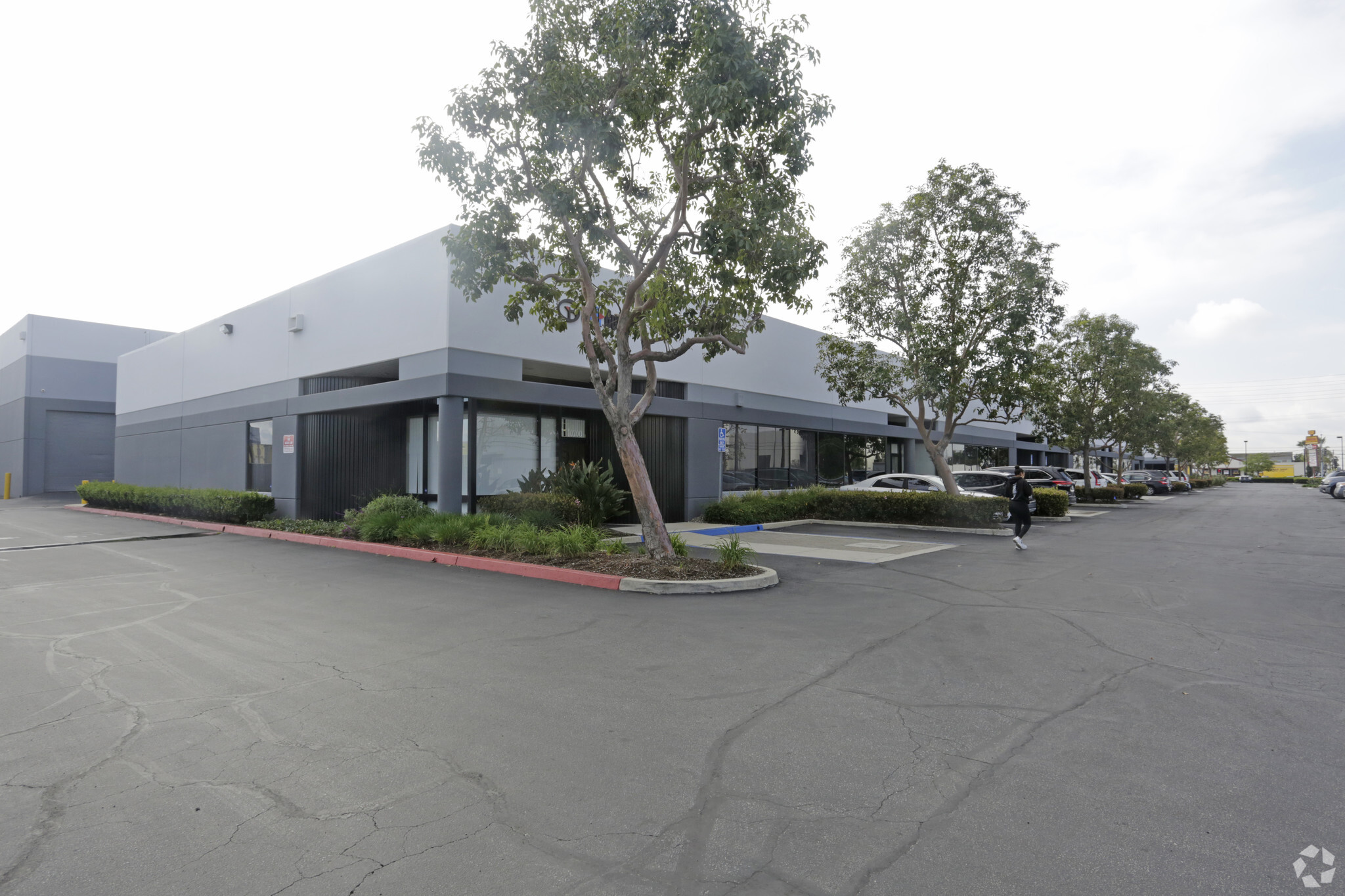 10700-10710 Norwalk Blvd, Santa Fe Springs, CA for lease Primary Photo- Image 1 of 7