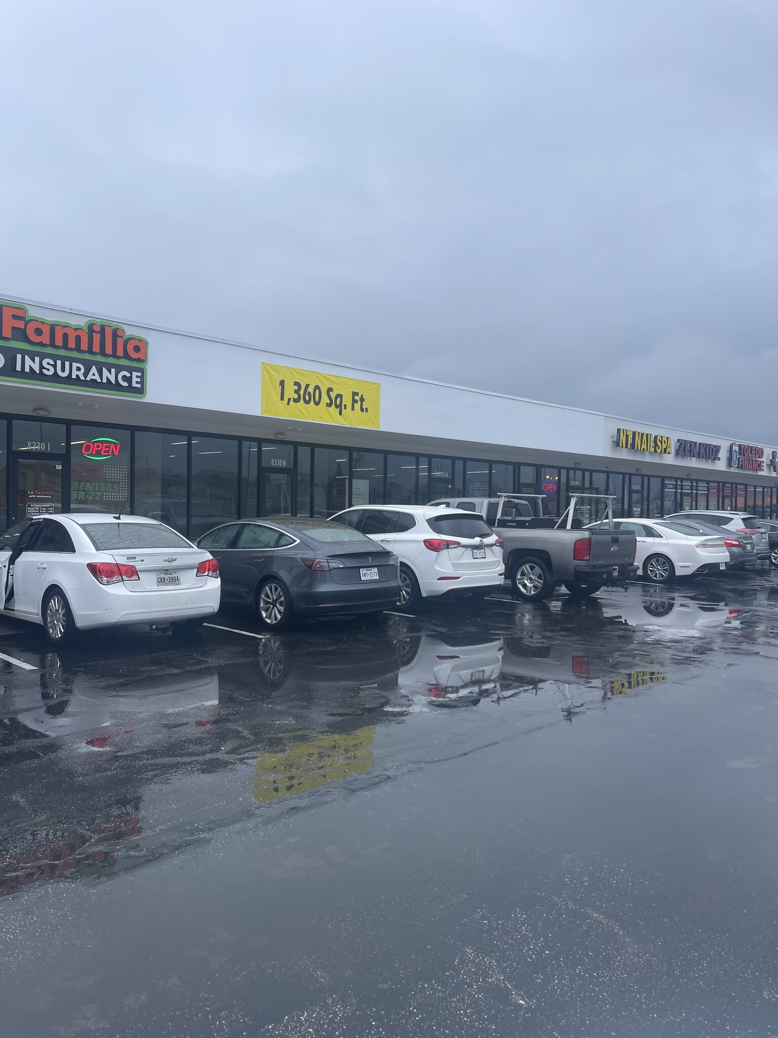 8300-8358 Long Point Rd, Houston, TX for lease Building Photo- Image 1 of 7