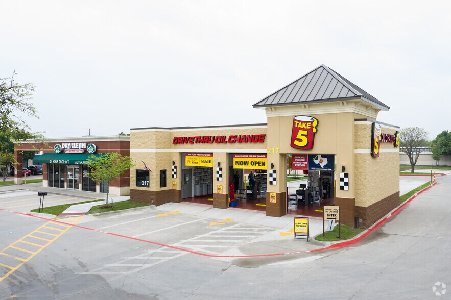 221 W FM 544, Murphy, TX for sale - Primary Photo - Image 1 of 1