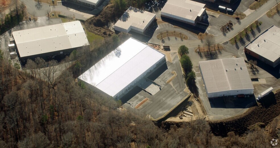 125 N Commercial Dr, Mooresville, NC for lease - Aerial - Image 2 of 6