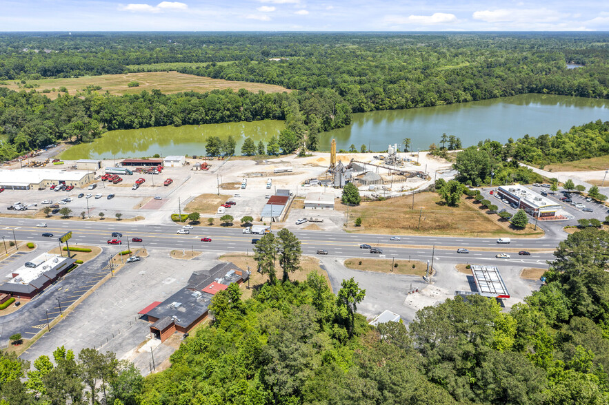 607 E New Bern Rd, Kinston, NC for sale - Aerial - Image 2 of 6