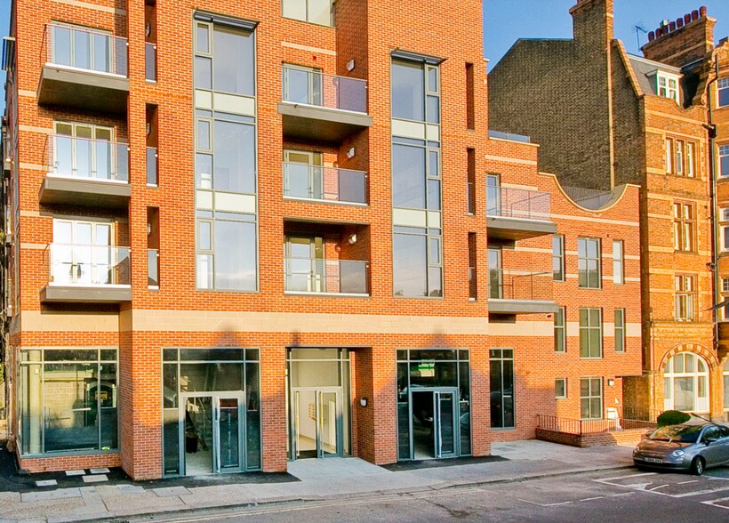 8 Avonmore Rd, London, W14 8RL