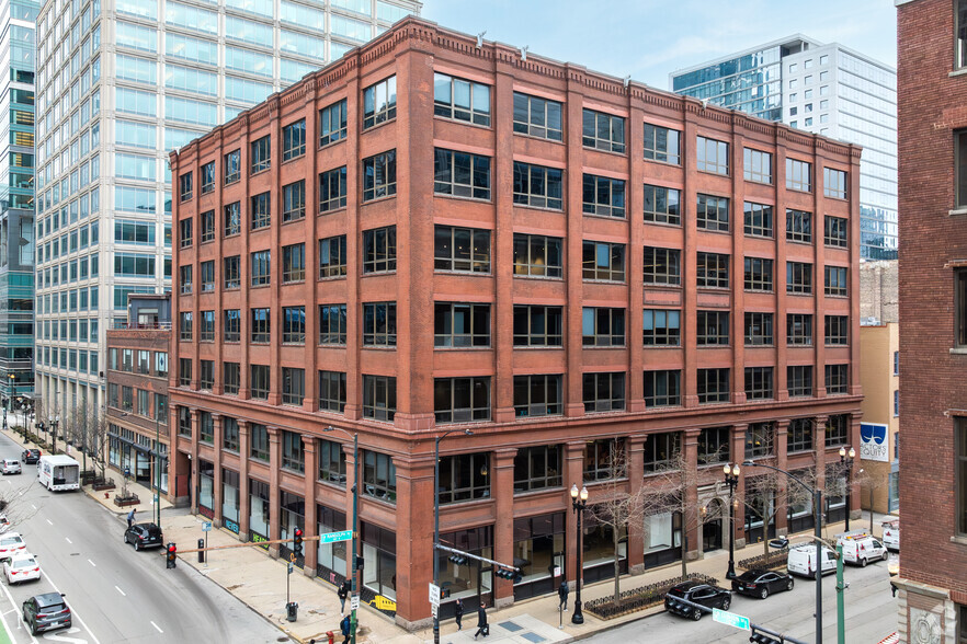 549 W Randolph St, Chicago, IL for lease - Primary Photo - Image 1 of 13