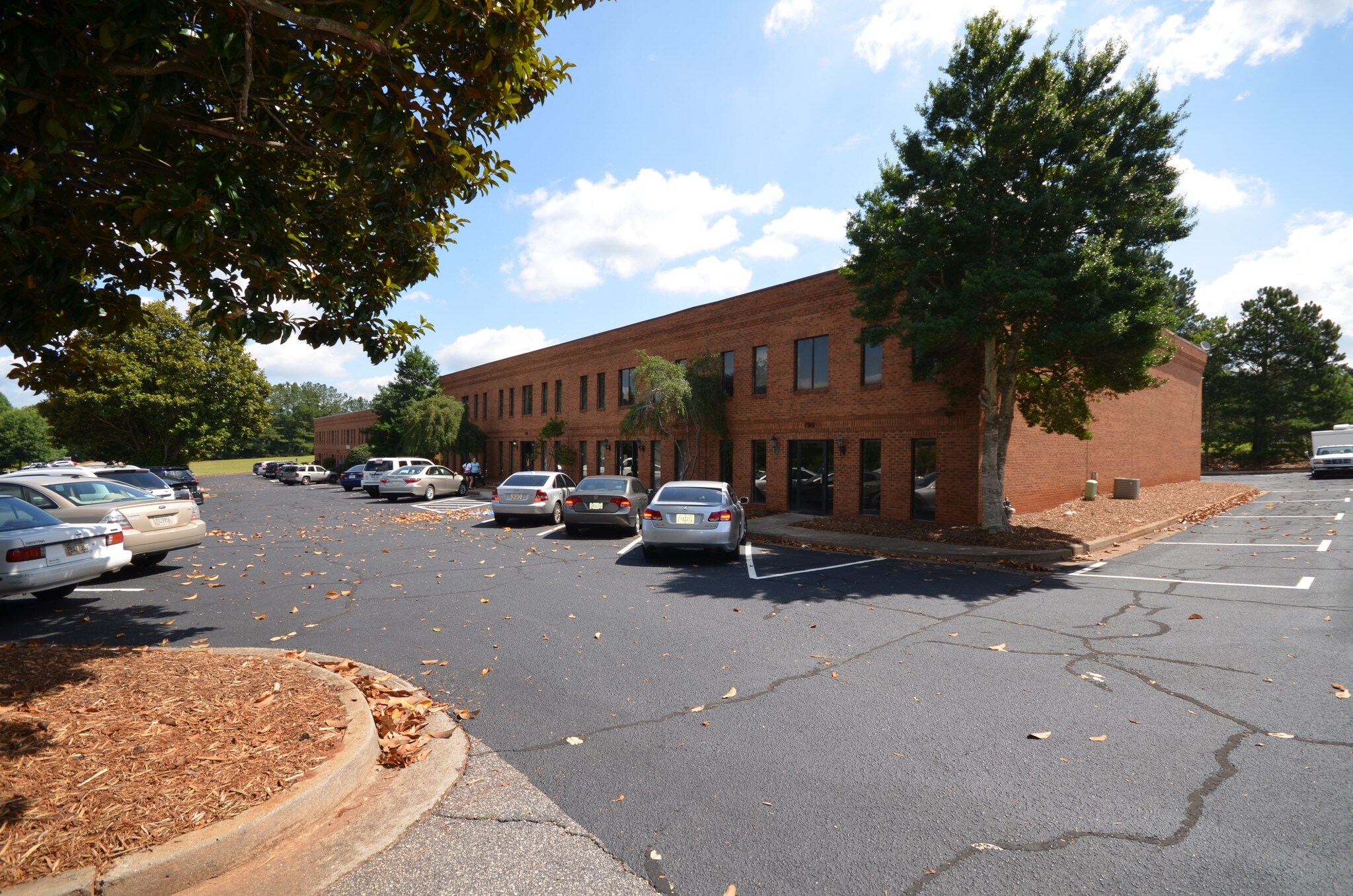 193-199 Ben Burton Cir, Bogart, GA for sale Building Photo- Image 1 of 1