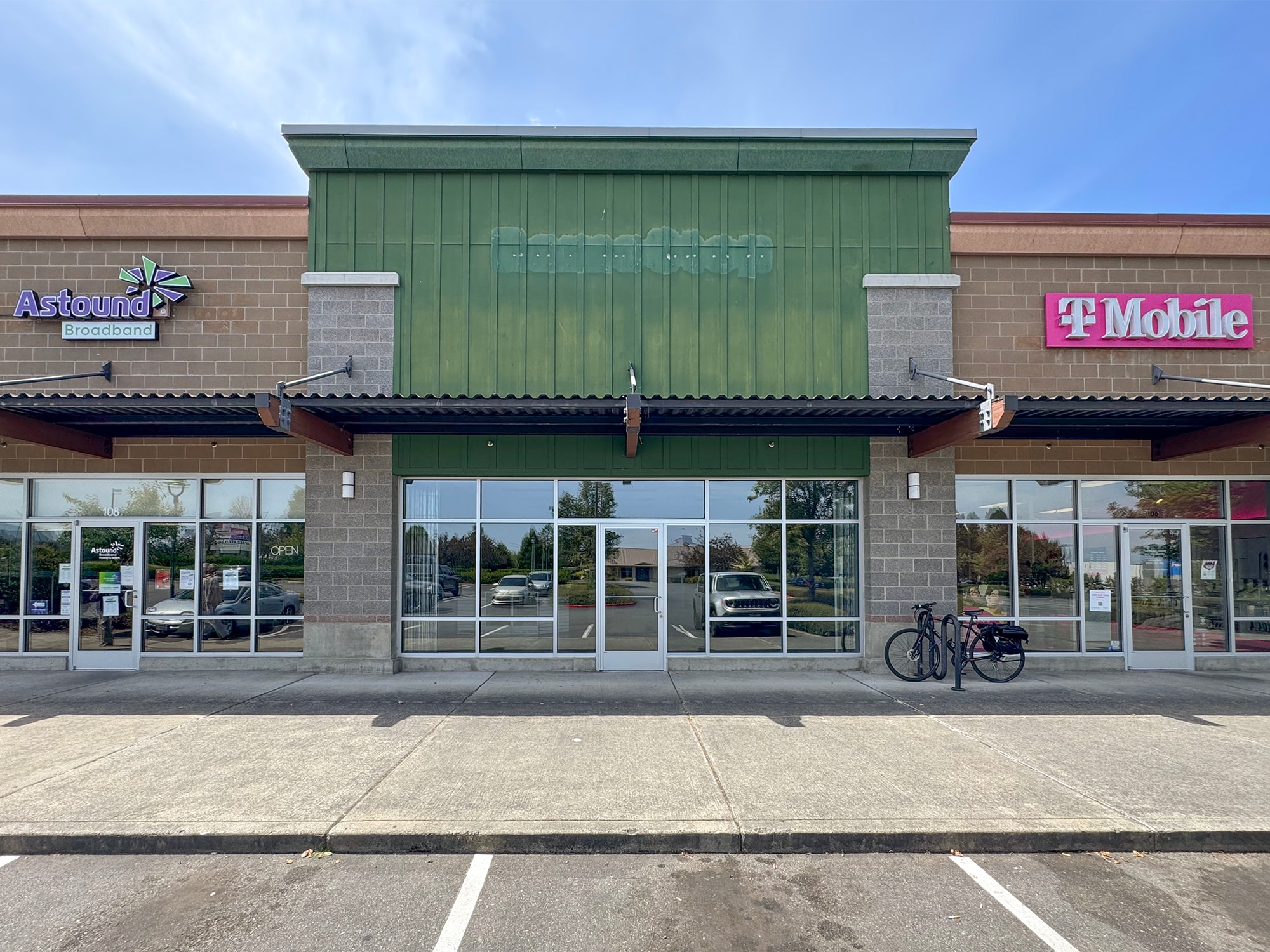 1400 W Washington St, Sequim, WA for lease Building Photo- Image 1 of 27