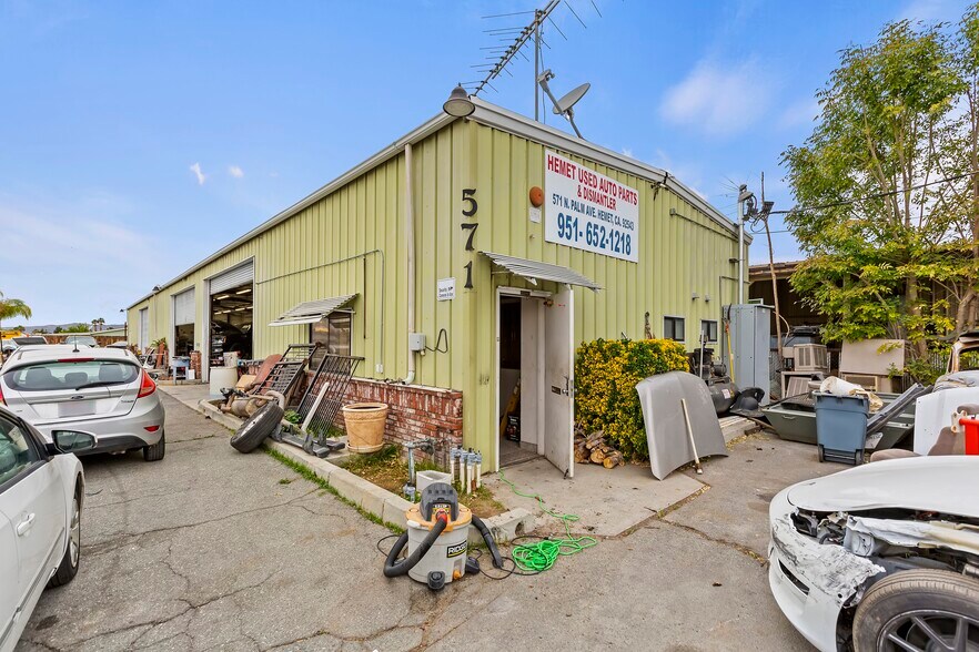 571 N Palm Ave, Hemet, CA 92543 Industrial for Sale