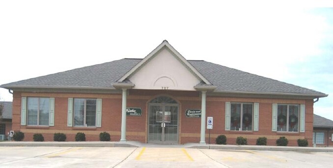 787 Sunset Blvd, O'Fallon, IL for sale Primary Photo- Image 1 of 1