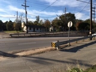 111 S Frazier St, Conroe, TX for sale - Primary Photo - Image 1 of 1