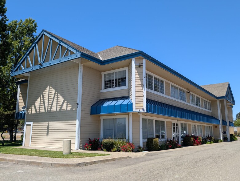 2236 Mariner Square Dr, Alameda, CA for sale - Building Photo - Image 3 of 44