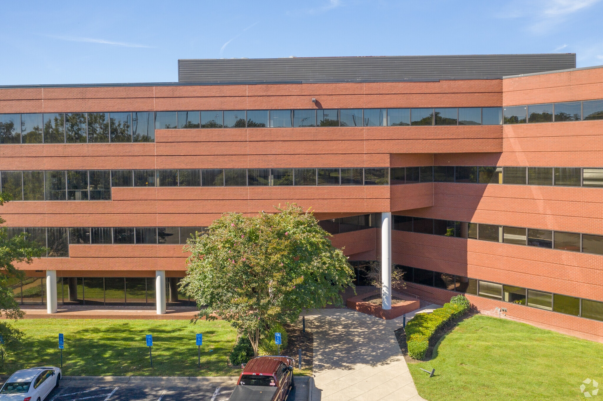 3702 Pender Dr, Fairfax, VA 22030 West Oaks Executive Park 2