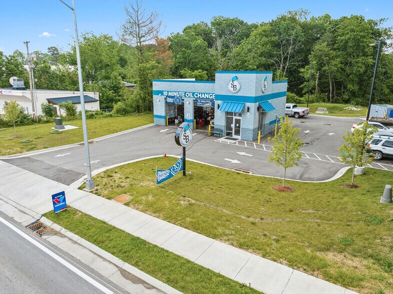 5465 Big Tyler Rd, Cross Lanes, WV for sale - Building Photo - Image 3 of 3